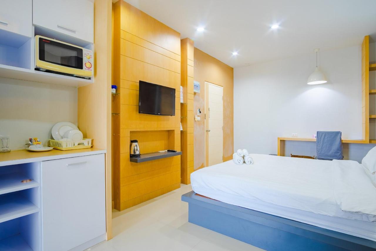 Oyo 303 Phoomjai House Apartamento Chalong Exterior foto