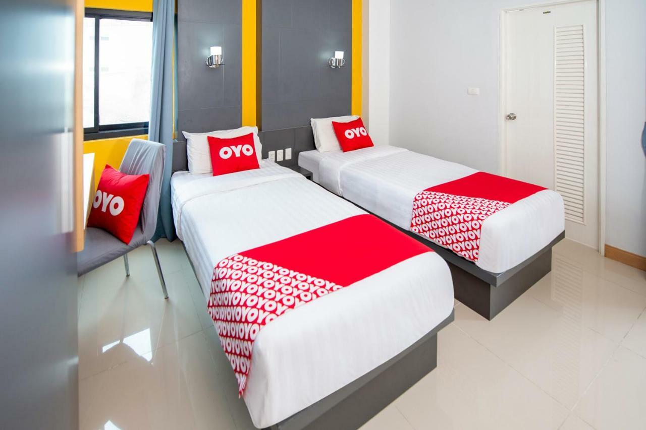 Oyo 303 Phoomjai House Apartamento Chalong Exterior foto
