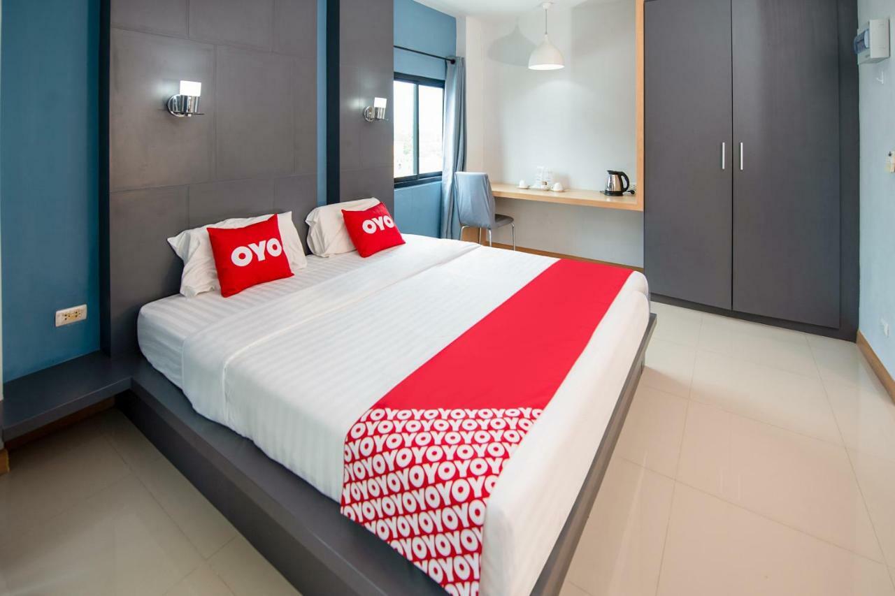 Oyo 303 Phoomjai House Apartamento Chalong Exterior foto